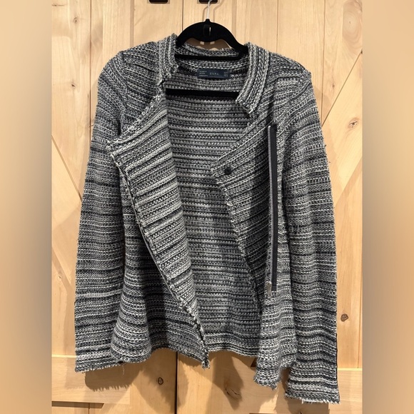 Zara Sweaters - Zara Black and Gray Textured Jacket Cardigan